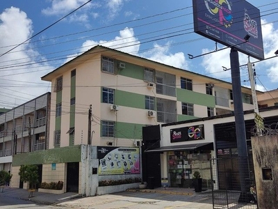 Apartamento para venda possui 51 metros quadrados Quarto e Sala em Jatiúca - Maceió - AL