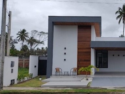 Massagueira-Casa de condomínio para venda tem 178m2 e 3/4 e piscina com área gourmet