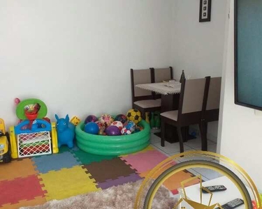 Apartamento com 2 dormitórios e 1 vaga na Vila Tolstoi