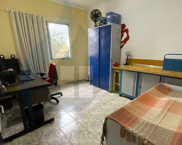 Apartamento de 3 dormitórios sendo 1 suíte, 2 salas, 2 banheiros, 2 vagas com 70m² em Tabo