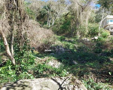 Belo Terreno de 1.712,20 m² em Condomínio Fechado- Alpes de Caieiras Lote em aclive, num ó