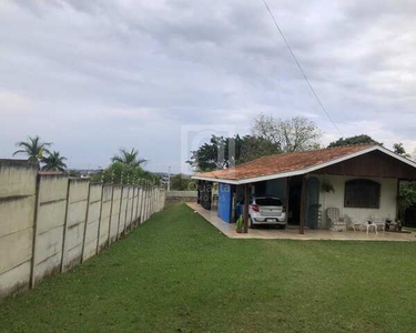 Chácara com piscina à venda em Aracoiaba da Serra