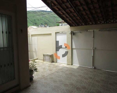 Venda) Casa com 3 dormitórios - Jardim Alvorada - Nova Iguaçu/RJ