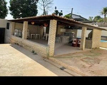 Vendo casa em condomínio Fechado!!! de 300m², com lazer!!! em uma ótima localização de Arn