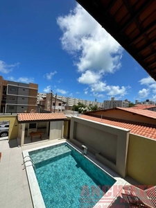 Alugo linda casa com piscina em Ponta de Campina