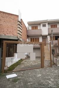 Casa 3 dorms à venda Rua dos Caiaguais, Espírito Santo - Porto Alegre