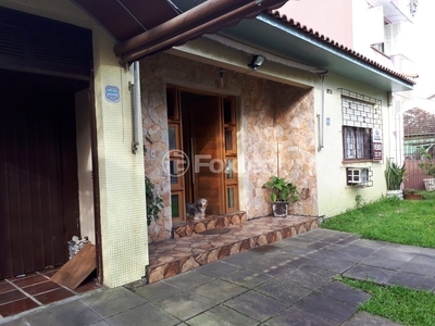 Casa 3 dorms à venda Rua Pinto da Rocha, Partenon - Porto Alegre
