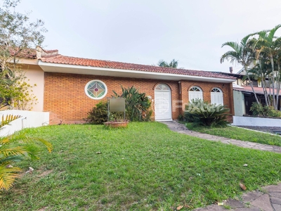 Casa 4 dorms à venda Avenida Arlindo Pasqualini, Jardim Isabel - Porto Alegre