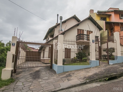 Casa 4 dorms à venda Rua José Otávio Manica, Santa Tereza - Porto Alegre