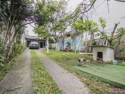 Terreno 2 dorms à venda Rua João Paetzel, Chácara das Pedras - Porto Alegre