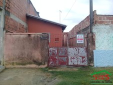 Casa à venda no bairro Centro em Potim