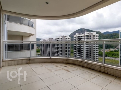 Apartamento à venda em Barra da Tijuca com 85 m², 2 quartos, 1 suíte, 2 vagas