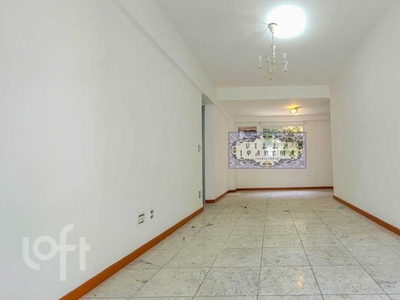 Apartamento à venda em Laranjeiras com 90 m², 2 quartos, 2 suítes