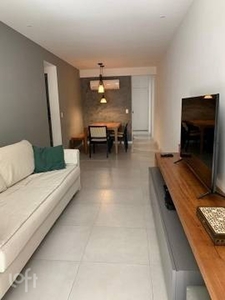 Apartamento à venda em Tijuca com 83 m², 2 quartos, 2 suítes, 1 vaga