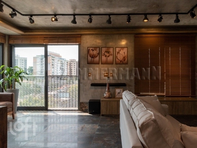 Apartamento à venda em Vila Madalena com 167 m², 2 quartos, 2 suítes, 2 vagas