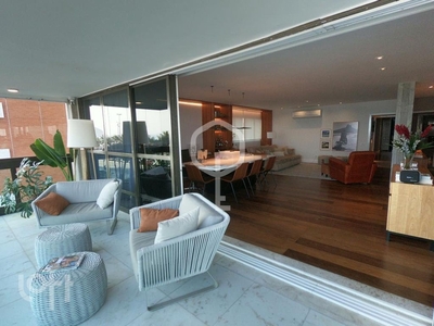 Apartamento à venda em Ipanema com 264 m², 3 quartos, 3 suítes, 2 vagas