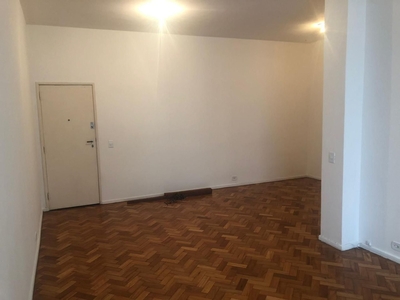 Apartamento à venda em Copacabana com 127 m², 3 quartos, 1 suíte