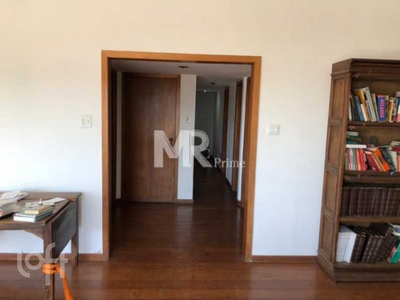 Apartamento à venda em Urca com 164 m², 3 quartos, 1 suíte