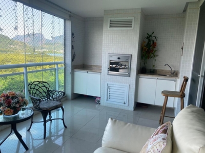 Apartamento à venda em Barra da Tijuca com 162 m², 3 quartos, 3 suítes, 2 vagas