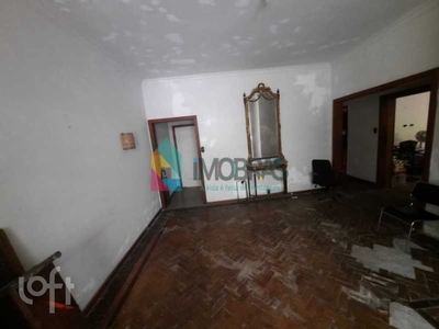 Apartamento à venda em Laranjeiras com 115 m², 3 quartos, 1 vaga