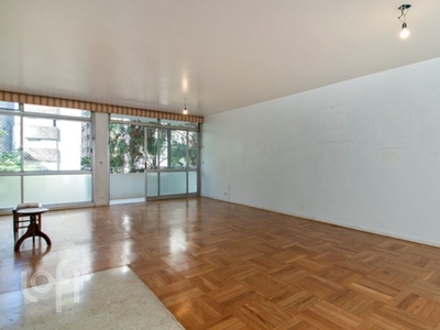 Apartamento à venda em Santa Cecília com 188 m², 3 quartos, 1 suíte, 1 vaga