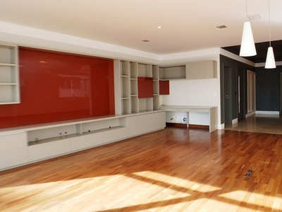 Apartamento à venda em Santa Cecília com 271 m², 4 quartos, 3 suítes, 2 vagas
