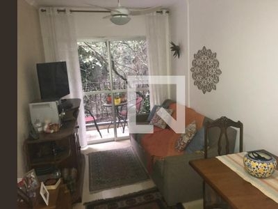 APARTAMENTO no 3º andar com 2 dormitórios e 1 garagem