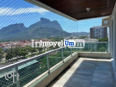 Apartamento à venda em Barra da Tijuca com 110 m², 3 quartos, 1 suíte, 2 vagas