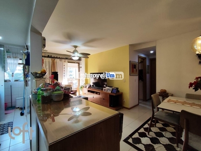Apartamento à venda em Barra da Tijuca com 74 m², 2 quartos, 1 suíte, 1 vaga