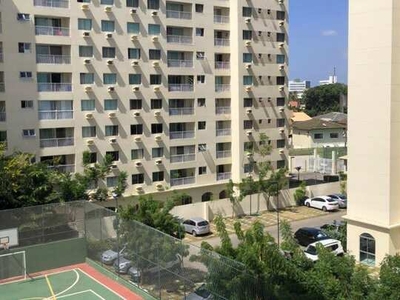 Apartamento Mobiliado de 2/4 em condomínio - Buraquinho - Lauro de Freitas