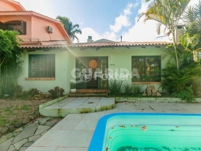 Casa com 3 quartos à venda na rua conselheiro xavier da costa, ipanema, porto alegre, 302 m2 por r$ 750.000