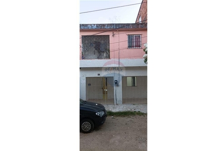 Casa em Piedade, Jaboatão dos Guararapes/PE de 240m² 5 quartos à venda por R$ 137.000,00