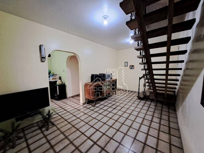Casa em Trindade, São Gonçalo/RJ de 250m² 5 quartos à venda por R$ 549.000,00