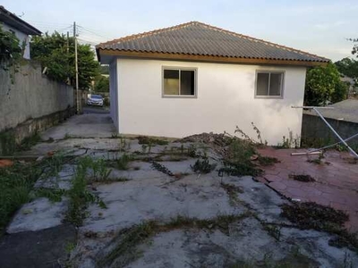 Casa para alugar no bairro Vila Dona Fina - Campo Largo/PR
