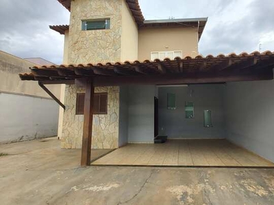 Casa Sobrado em Vila Harmonia, Araraquara/SP