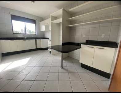 Apartamento no Bairro Vila Nova em Blumenau com 3 Dormitórios (1 suíte)