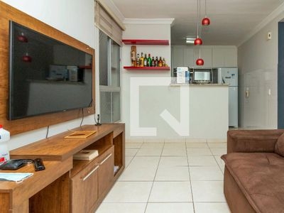 Apartamento para alugar com 2 dorms, 45m²