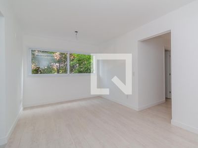 APARTAMENTO no 2º andar com 3 dormitórios e 1 garagem