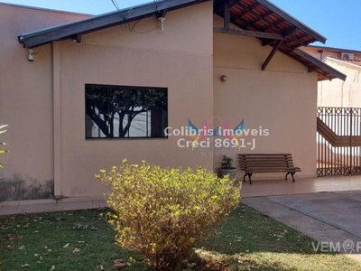 Casa de Condomínio com 2 Quartos à Venda por R$ 490.000