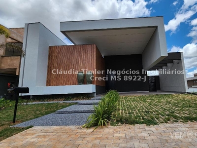 Casa de Condomínio com 3 Quartos à Venda por R$ 2.350.000