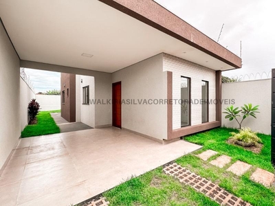 Casa Térrea com 3 Quartos à Venda por R$ 350.000