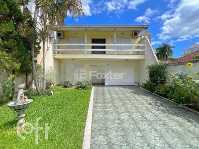 Casa 2 dorms à venda Avenida Grécia, Passo da Areia - Porto Alegre