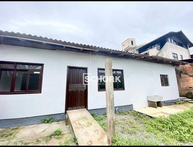 Casa no Bairro Itoupava Central em Blumenau com 3 Dormitórios e 178 m²