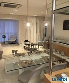 Apartamento à venda por R$ 947.260
