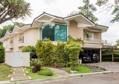Casa à venda por R$ 4.400.000