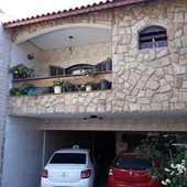 Casa à venda por R$ 699.900