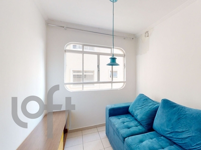 Apartamento à venda em Alto de Pinheiros com 61 m², 2 quartos, 1 vaga