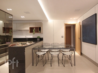 Apartamento à venda em Lourdes com 69 m², 2 quartos, 2 suítes, 2 vagas