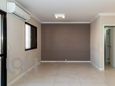 Apartamento à venda em Vila Andrade com 130 m², 3 quartos, 1 suíte, 2 vagas