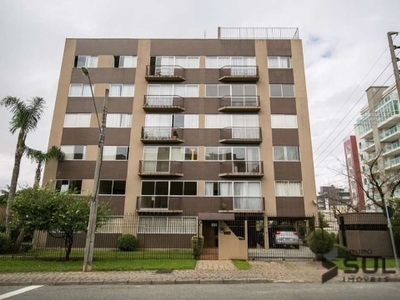 Apartamento com 3 quartos para alugar, 137.10 m2 por R$2930.00 - Agua Verde - Curitiba/PR